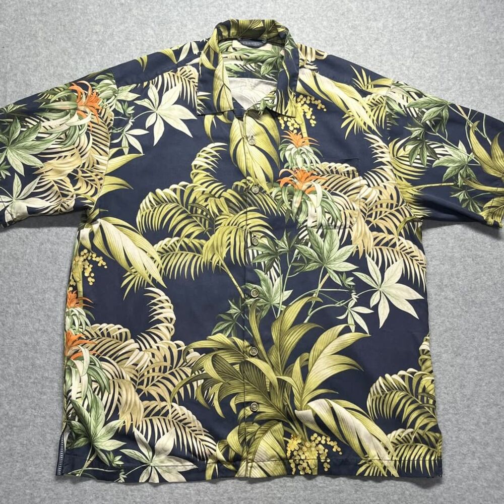 Tommy Bahama 100% Silk Hawaiian Shirt Men's Large Tropical Floral Aloha Navy